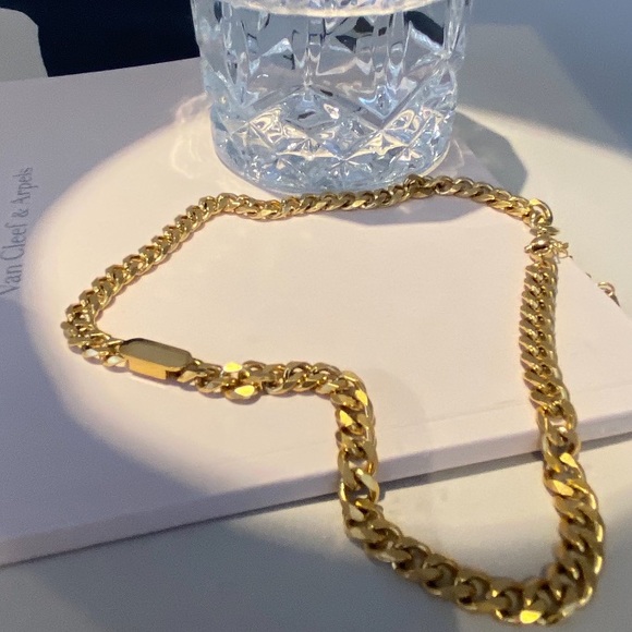 Chunky chain necklace - Picture 7 of 7